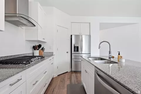 Kitchen - 538 N 260 E, Vineyard, UT 84059 photo 4 of 4