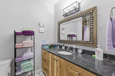 Bath - 5207 W 9600 S, Payson, UT 84651 photo 5 of 5