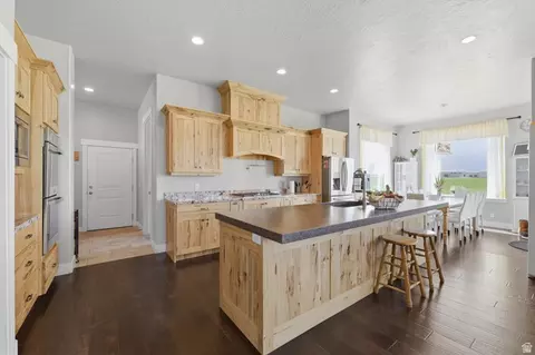 Kitchen - 5207 W 9600 S, Payson, UT 84651 photo 1 of 6
