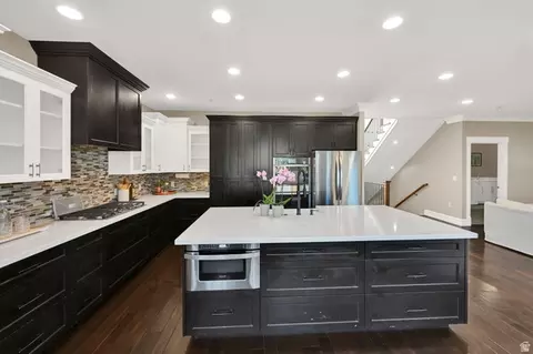 Kitchen - 433 S 700 W, Orem, UT 84058 photo 2 of 4