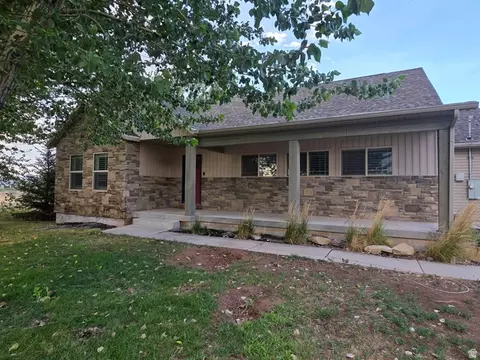 3147 S Vernal Ave, Vernal, UT 84078