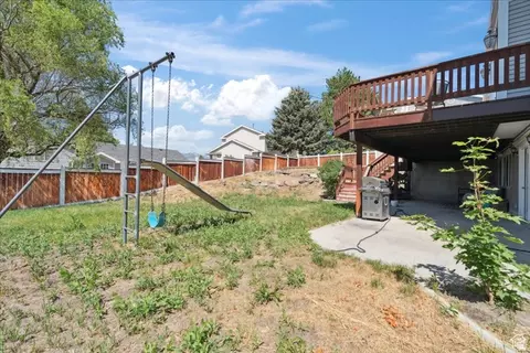 Exterior - 1273 E Grayson Ct S, Sandy, UT 84094 photo 5 of 7