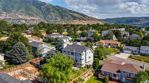 View/Area - 1273 E Grayson Ct S, Sandy, UT 84094 photo 2 of 3