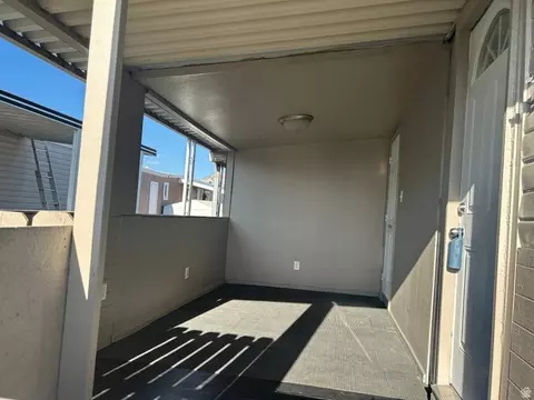 597 N State St #25, Orem, UT 84057 photo 3
