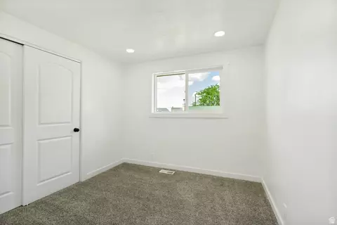 Bedroom - 282 E 1400 N, Bountiful, UT 84010 photo 1 of 4