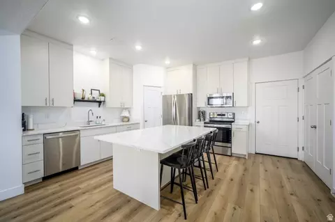Kitchen - 2783 E Griffin Aly, Eagle Mountain, UT 84005 photo 1 of 3
