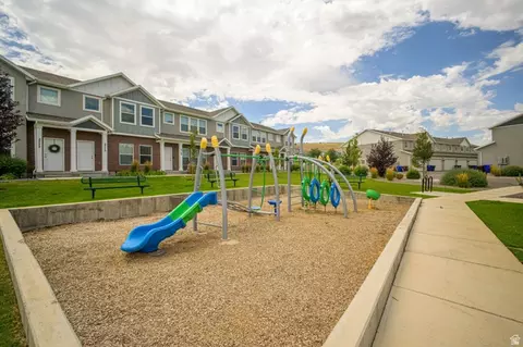 Exterior - 2783 E Griffin Aly, Eagle Mountain, UT 84005 photo 4 of 4