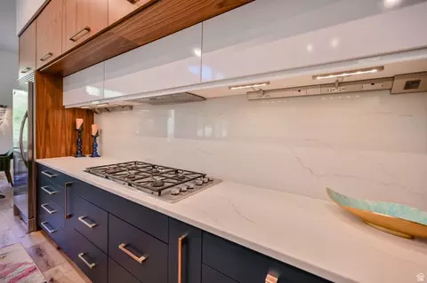 Kitchen - 3381 E 9980 S, Sandy, UT 84092 photo 6 of 13