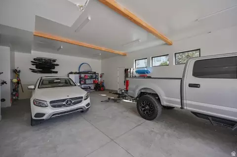Exterior - 3381 E 9980 S, Sandy, UT 84092 photo 3 of 10