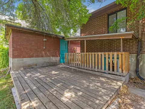 Exterior - 4404 S 2900 E, Holladay, UT 84124 photo 3 of 10