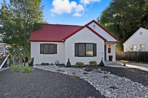 Exterior - 524 N 100 E, Tremonton, UT 84337 photo 3 of 13