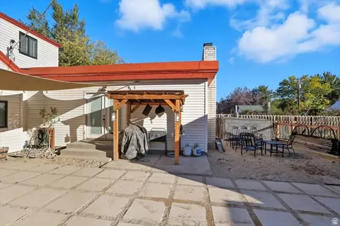 Exterior - 524 N 100 E, Tremonton, UT 84337 photo 6 of 13