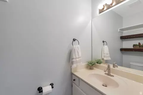 Bath - 375 N 580 W, American Fork, UT 84003 photo 1 of 2