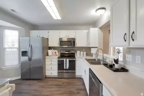 Kitchen - 375 N 580 W, American Fork, UT 84003 photo 1 of 2