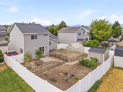 Exterior - 392 W Bricker Rd, Draper, UT 84020 photo 5 of 5