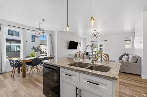 Kitchen - 1634 N 1300 E, Payson, UT 84651 photo 4 of 4