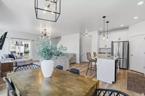 Dining - 1634 N 1300 E, Payson, UT 84651 photo 3 of 3