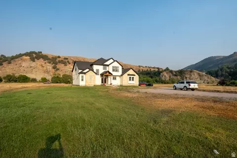 Exterior - 5162 N The Narrows Loop, Preston, ID 83263 photo 2 of 5
