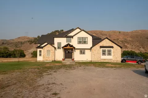 Exterior - 5162 N The Narrows Loop, Preston, ID 83263 photo 3 of 5
