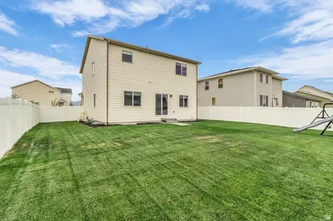 Exterior - 3350 N Flicker Dr, Eagle Mountain, UT 84005 photo 5 of 7