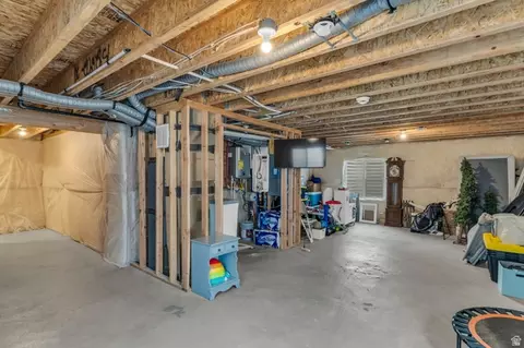 Other - 3350 N Flicker Dr, Eagle Mountain, UT 84005 photo 9 of 10