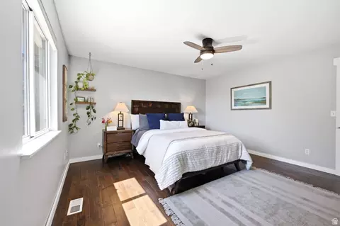 Bedroom - 2011 N 225 E, Centerville, UT 84014 photo 1 of 7