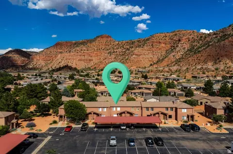 Other - 300 E 300 N #D4, Kanab, UT 84741 photo 2 of 3