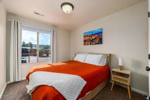 Bedroom - 300 E 300 N #D4, Kanab, UT 84741 photo 4 of 4