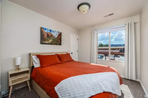 Bedroom - 300 E 300 N #D4, Kanab, UT 84741 photo 1 of 4