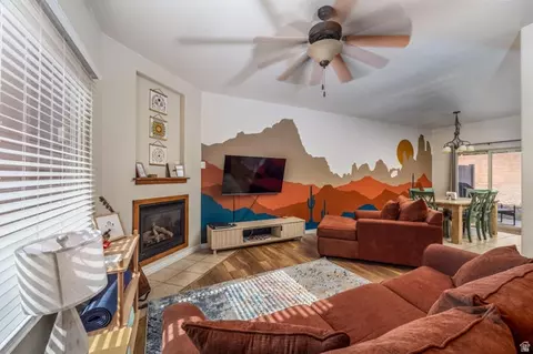 Living - 300 E 300 N #D4, Kanab, UT 84741 photo 1 of 4