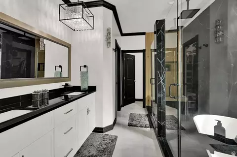 Bath - 4433 S Devonshire Dr E, Bountiful, UT 84010 photo 4 of 8