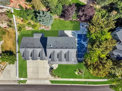 View/Area - 4433 S Devonshire Dr E, Bountiful, UT 84010 photo 9 of 9