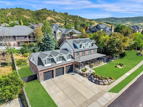 View/Area - 4433 S Devonshire Dr E, Bountiful, UT 84010 photo 1 of 9