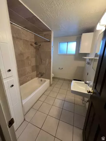 Bath - 1962 W 4700 S, Roy, UT 84067 photo 2 of 3
