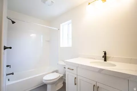 Bath - 3935 N Calista Way #LOT EAGLE, Mountain, UT 84005 photo 2 of 2