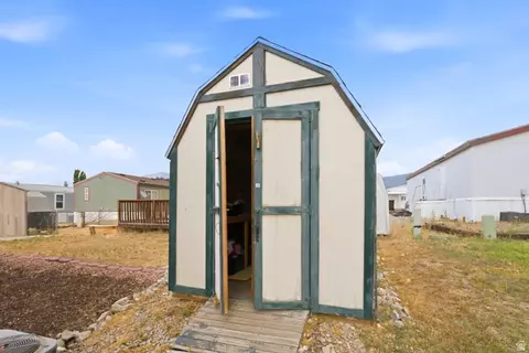 1716 N 150 E, Tooele, UT 84074 photo 17