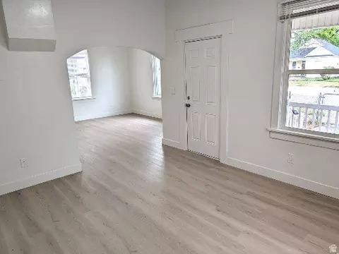 Living - 758 27th St, Ogden, UT 84403 photo 2 of 4