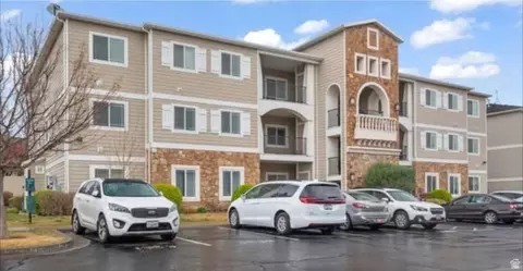 1979 N Crest Rd, Saratoga Springs, UT 84045