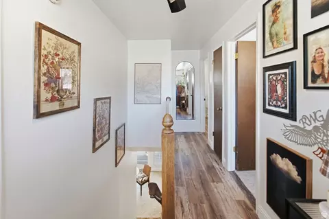 Entry Way - 266 W Meadow Ln, Centerville, UT 84014 photo 5 of 8
