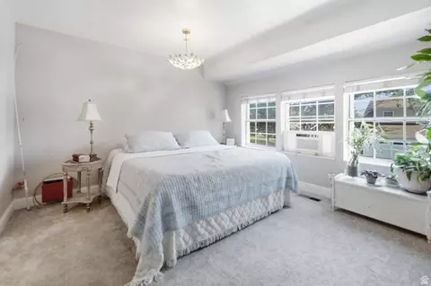 Bedroom - 266 W Meadow Ln, Centerville, UT 84014 photo 1 of 4