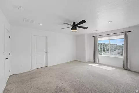 9367 N Vernham Ln, Eagle Mountain, UT 84005 photo 8