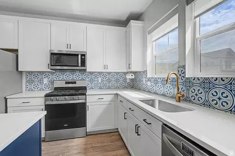 9367 N Vernham Ln, Eagle Mountain, UT 84005 photo 4
