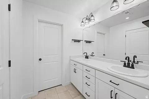 9367 N Vernham Ln, Eagle Mountain, UT 84005 photo 11