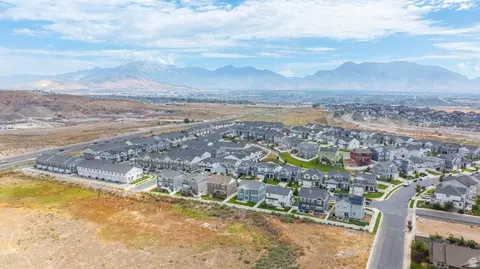 9367 N Vernham Ln, Eagle Mountain, UT 84005 photo 21