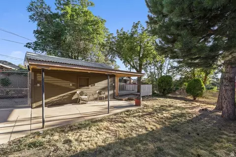 Exterior - 2869 S Brinker Ave E, Ogden, UT 84403 photo 4 of 9