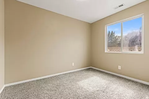 Bedroom - 7674 N Red Kite Way, Eagle Mountain, UT 84005 photo 5 of 7
