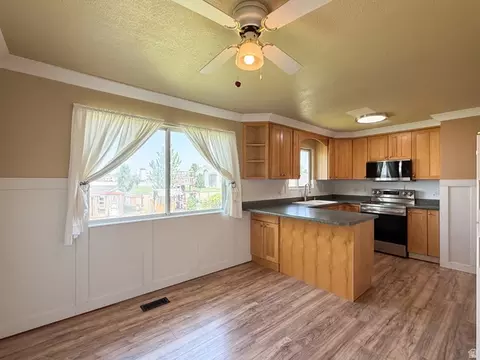 Kitchen - 235 E 800 S, Layton, UT 84041 photo 1 of 5