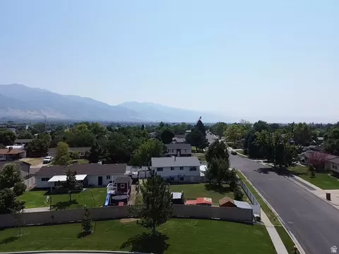 View/Area - 235 E 800 S, Layton, UT 84041 photo 2 of 5