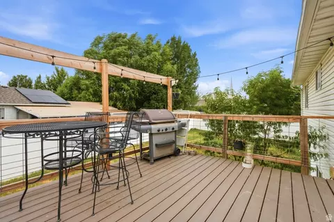 Exterior - 783 Linden Ct, Logan, UT 84321 photo 3 of 6