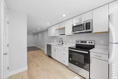 Kitchen - 1395 W 12290 S, Riverton, UT 84065 photo 4 of 4